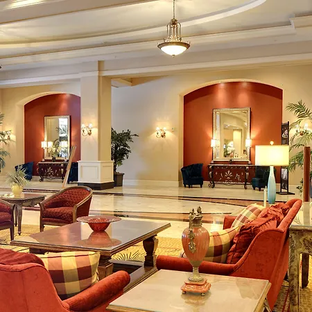 The Grand Hotel In Salem-3